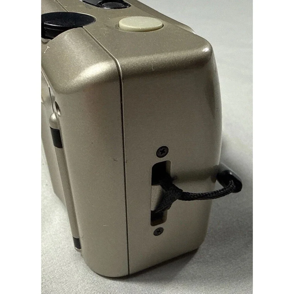 Vivitar 530PZ 35mm Point and Shoot Film Camera with Date-A-Print